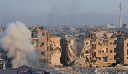 Лояльный сирийскому режиму политический аналитик высмеивает Россию: Они, как и мы, оставляют право на ответ! (Nedaa, Сирия)