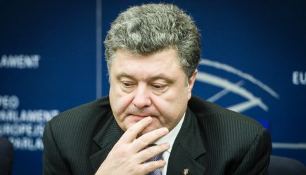 Безумный Порошенко готовит захват российских военных &#8212; СМИ