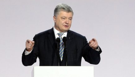 Вопрос с импичментом Порошенко решился