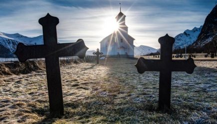 Родные похоронили отравленных Скрипалей