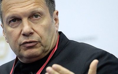 Соловьев резко ответил на обещание Туска не признавать Крым