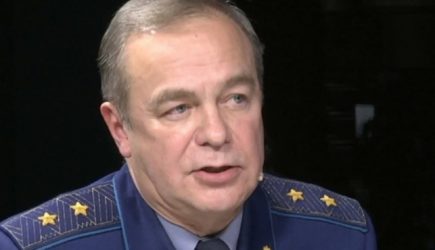 «Нужны ракеты»: украинский генерал захотел «достать» до Урала