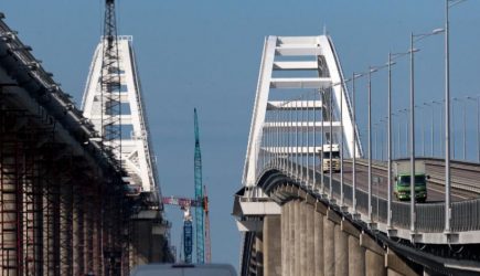 Строительство Крымского моста экстренно заканчивают