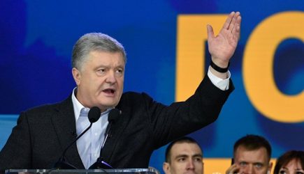 Обзор СМИ Украины: конец эпохи идиотов, циников и конформистов (ИноСМИ)