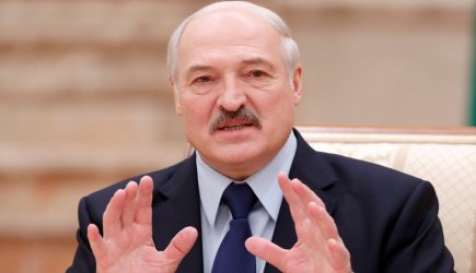 «Об меня начинают ноги вытирать»: Лукашенко о Донбассе