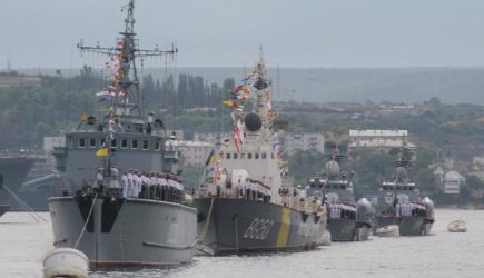 Военный флот Украины признали бесполезным