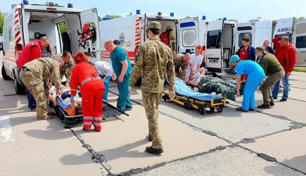 В Одессу и Киев прибывают самолеты с ранеными солдатами ВСУ из Донбасса