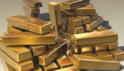 В Госдуме рассказали, как закупка золота помогает России избавиться от доллара