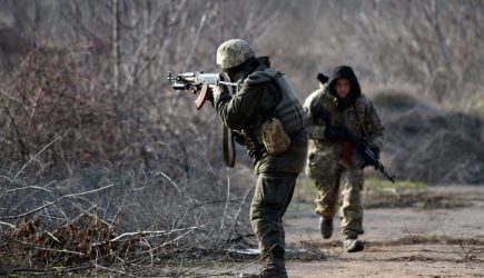 Донбасс сегодня: ряженые диверсанты ВСУ захвачены в плен, СМИ пытаются выгораживать солдат Киева