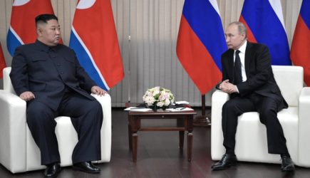 Эксперт сравнил поведение Ким Чен Ына на встрече с Путиным и с Трампом
