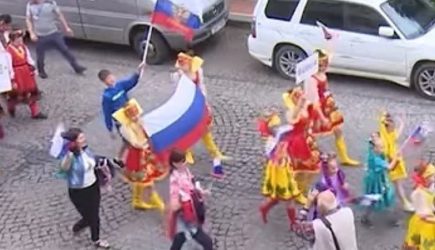 Грузинские политики приравняли шествие русских детей к акции террористов