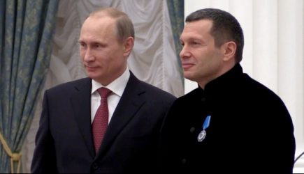 «Что значит опрос?»: Соловьев поспорил с Путиным