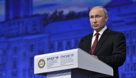 Сатановский рассказал, как речь Путина на ПМЭФ ​​«напрягла» США
