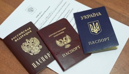 Уехавшие на Украину крымчане захотели российское гражданство