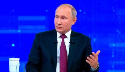 Путин на прямой линии сделал важное заявление о размере пенсий