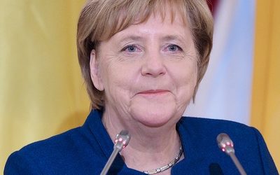 Как Путин поздравил Меркель с днем рождения: растрогает любого