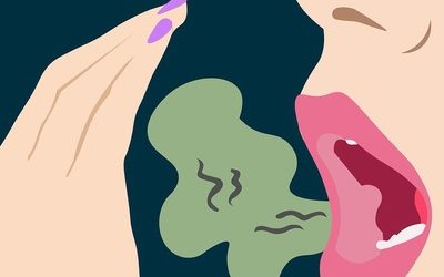 Ученые назвали 5 главных причин неприятного запаха изо рта