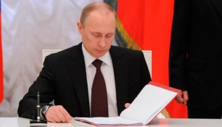 Решена судьба тех, кому за 70 лет: Путин подписал бумагу