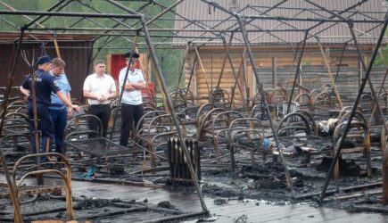 Число погибших из-за пожара в лагере детей увеличилось