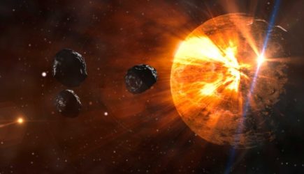 Планета под угрозой: на Землю несется огромный астероид