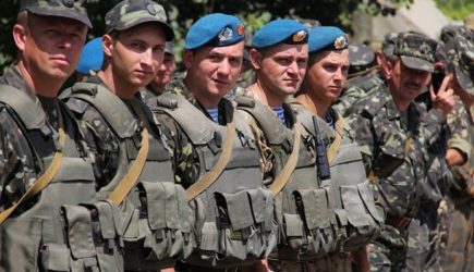Экс-депутат Рады рассказал о массовых увольнениях военных из ВСУ