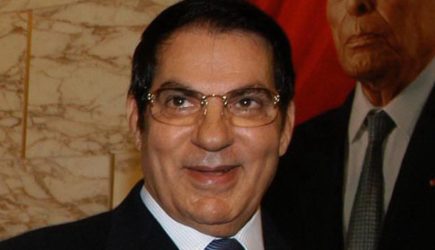 Свергнутый президент Туниса Бен Али попал в больницу