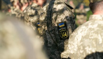Украинские силовики оборудуют новые позиции на границе с ЛНР