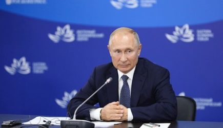 «Придурки так говорили»: Путин прервал речь главы Якутии