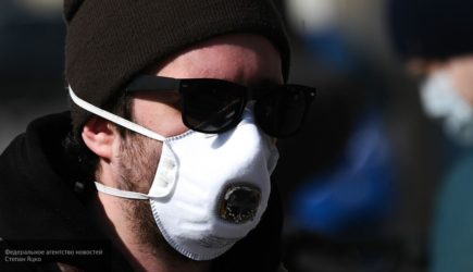 Украинские пенсионеры устроили беспорядки во время выдачи масок на благотворительной акции