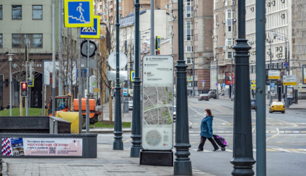 Собянинские очереди в метро могли дать вспышку коронавируса — академик Чучалин