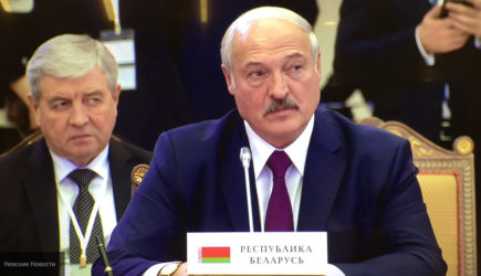 СМИ: Лукашенко экстренно госпитализирован по причине гипертонического криза