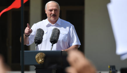Лукашенко объявил о конце «вакханалии»