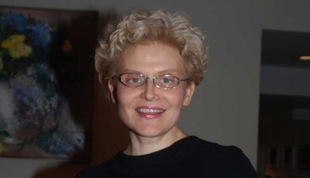 Танцы Малышевой прокомментировал психиатр