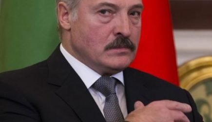 Сделан прогноз об отставке Лукашенко: внезапно объявление