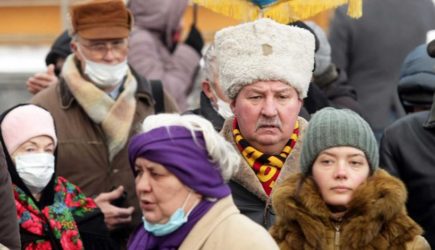 В полтора раза: на Украине рухнут пенсии