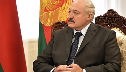 Вы нам должны: Лукашенко потребовал у Запада миллиарды евро