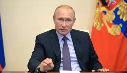 Путин заявил о высокой безработице в России