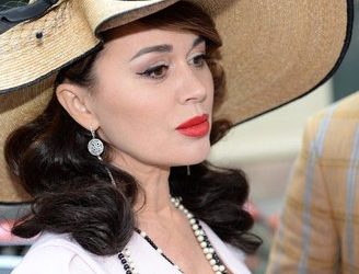 СМИ: состояние актрисы Заворотнюк ухудшилось