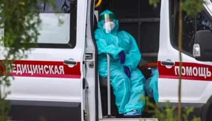 Россиянам рассказали о необъяснимом смертельном свойстве коронавируса