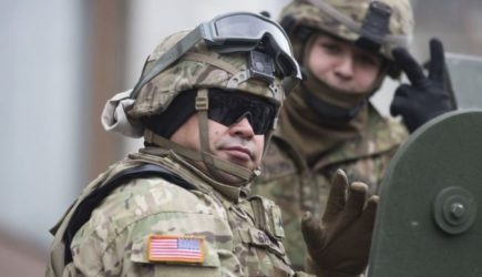 Вымирающая Польша рискует стать страной украинских мигрантов и солдат США — мнение