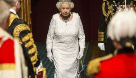 Кризис британской короны: как Елизавета II теряет власть