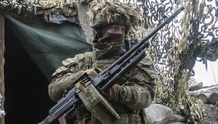 Украинская армия открыла огонь по ЛНР