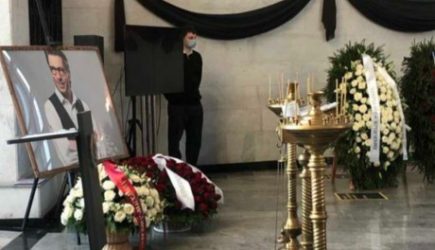 «В очень плохом состоянии»: мать Зеленского расплакалась на его похоронах