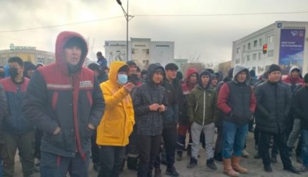 В Казахстане митингуют, требуя снижения цен на газ