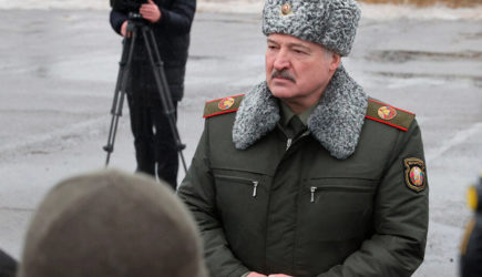 Лукашенко вылетел в Москву