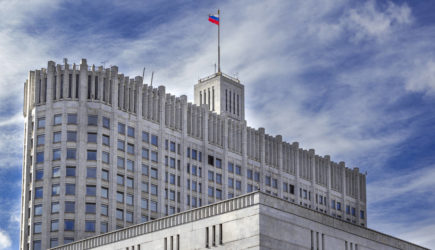 Правительство временно запретило экспорт сахара и зерновых