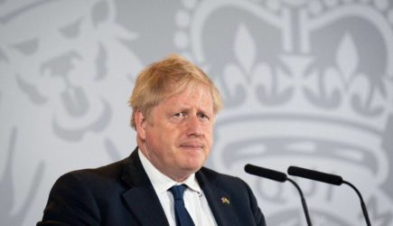Слова Джонсона о победе России сочли противоречием «единому фронту» G7