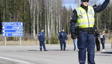 Финляндия готовится к потоку мигрантов из России