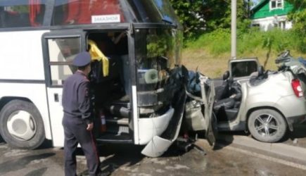 Автобус с 40 детьми попал в ДТП на российской трассе