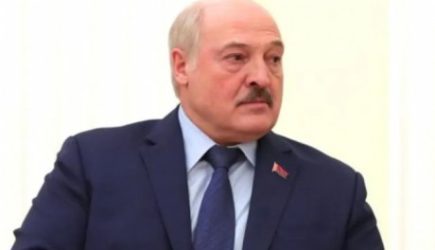 Черный от горя: вид Лукашенко на похоронах Макея вызвал оторопь